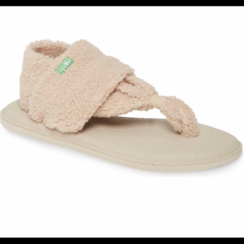 Sanuk Sherpa sandals
